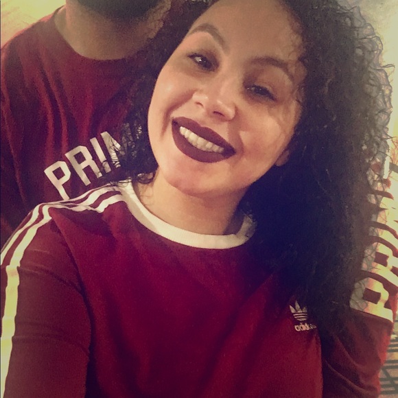 Meet your Posher, Jessica - Picture 1 of 1